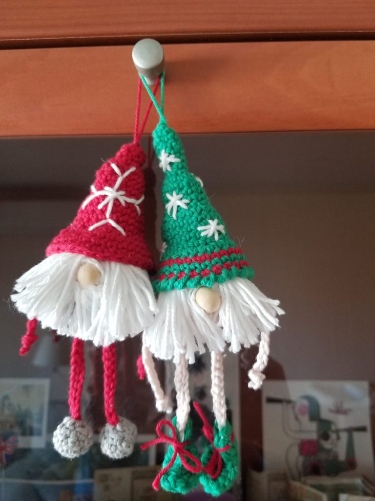 Duendes de Navidad tejido a crochet