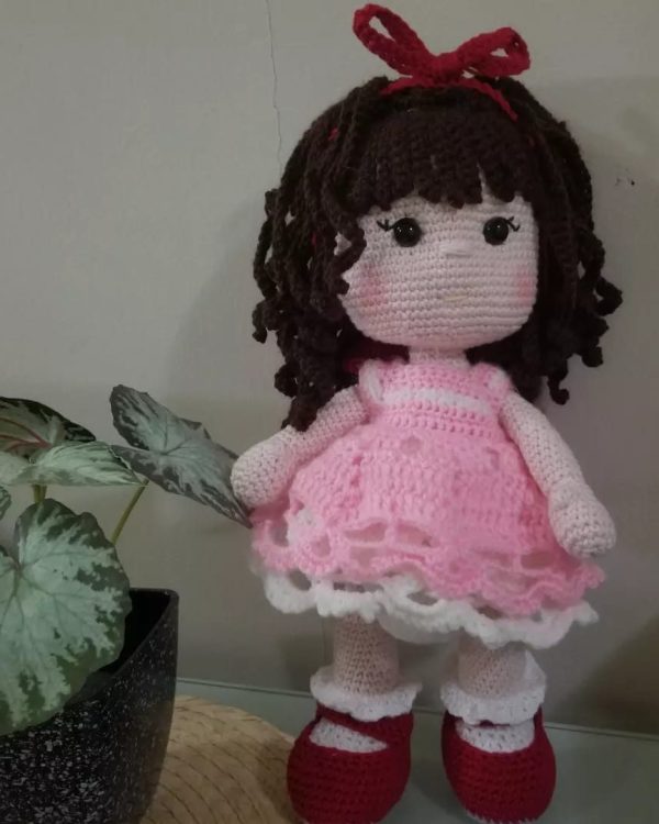 Patrón muñeca «Pequeña Alma» tejido a crochet