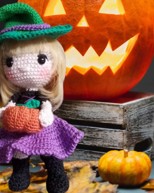 Pequeña Brujita tejido a crochet